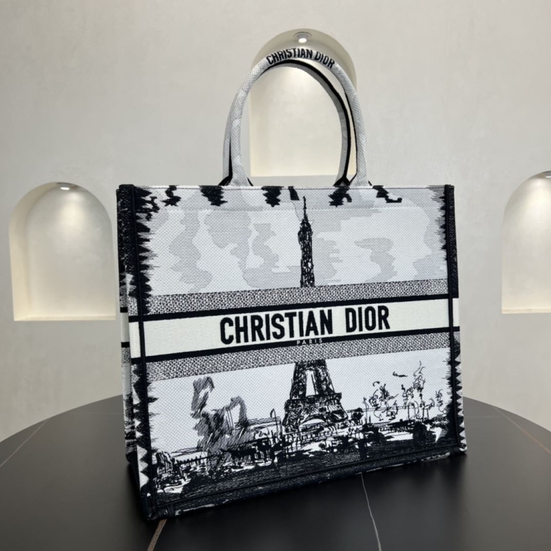 Dior Shopping Bags